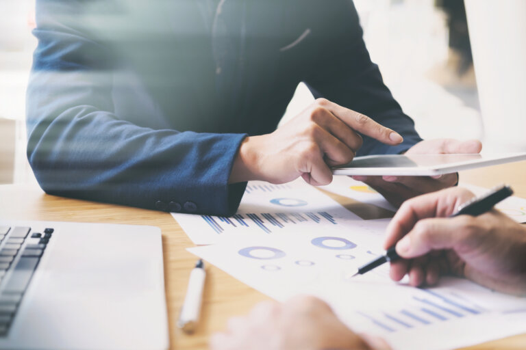 Top CRO Companies To Hire In 2025