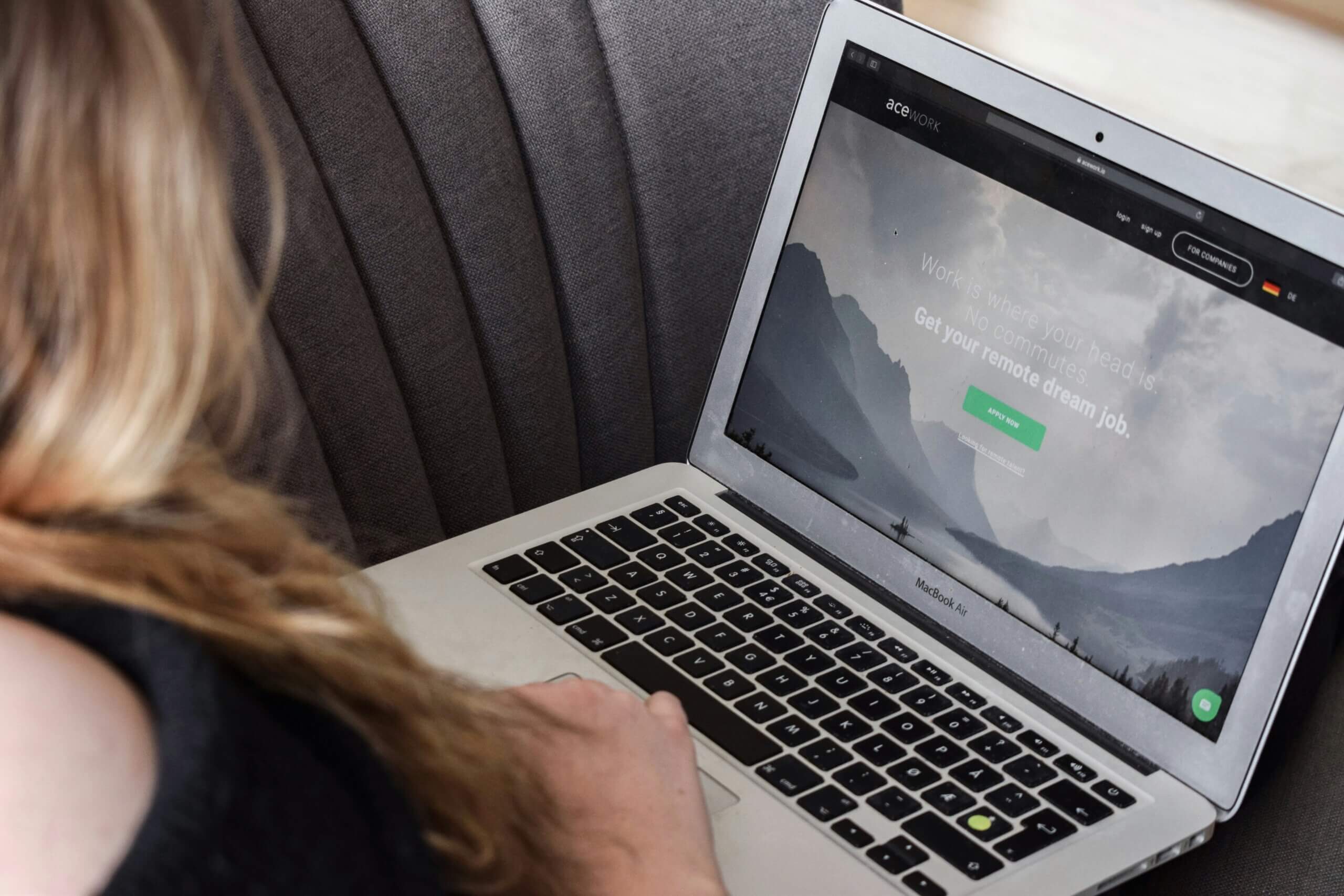 How to Refresh Your Logo without Losing Your Identity