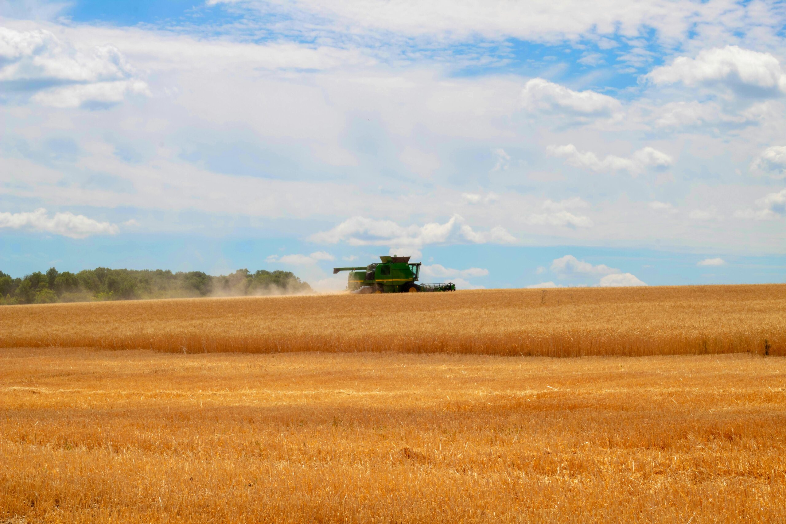 Top Farm Equipment And Machinery Auctioneers In The Midwest