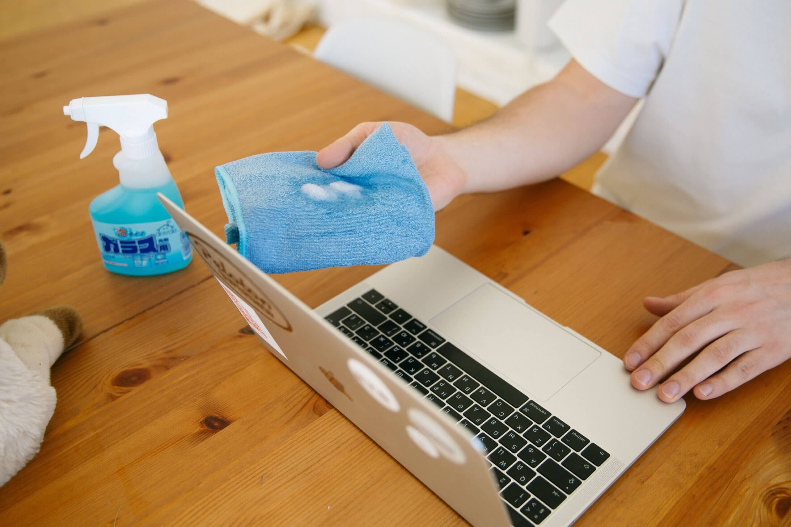 Digital Declutter: Organizing Your Accounts, Passwords, And Online Presence