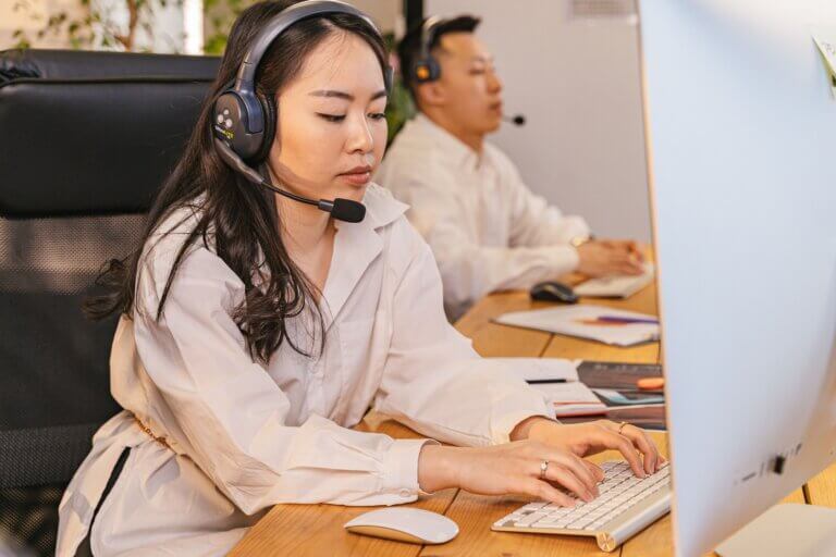 Top Cloud Contact Center Solutions In 2026